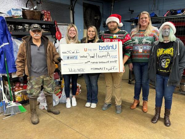 The Van Buren Branch in Arkansas donates to the Almost Home Shelter